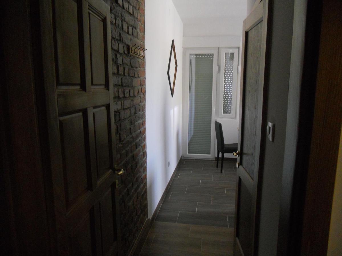 Apartmani Bonaca U Centru Niksica Εξωτερικό φωτογραφία