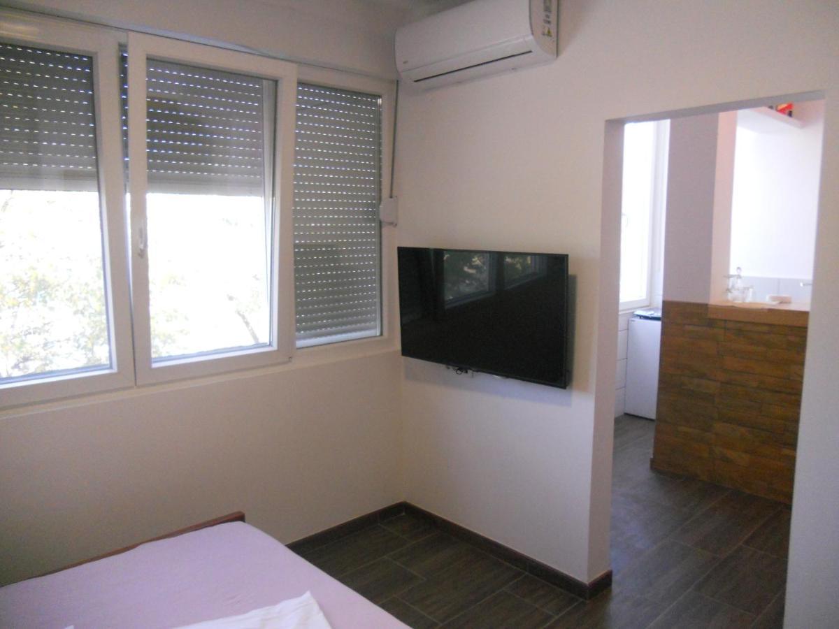 Apartmani Bonaca U Centru Niksica Εξωτερικό φωτογραφία
